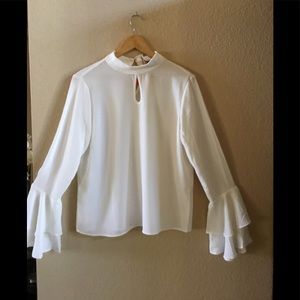 WHITE LONG SLEEVE BLOUSE